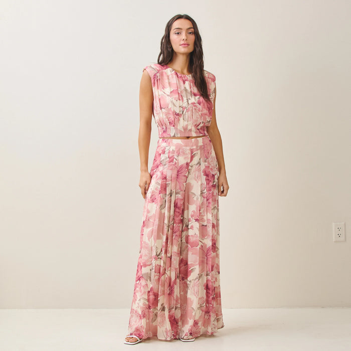 Conjunto floral crop top y pantalón palazzo
