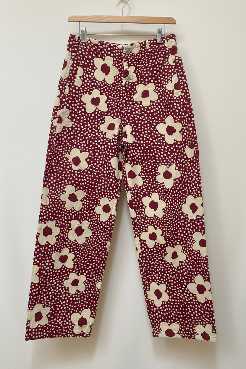 Pantalón floreado (verde y vino)