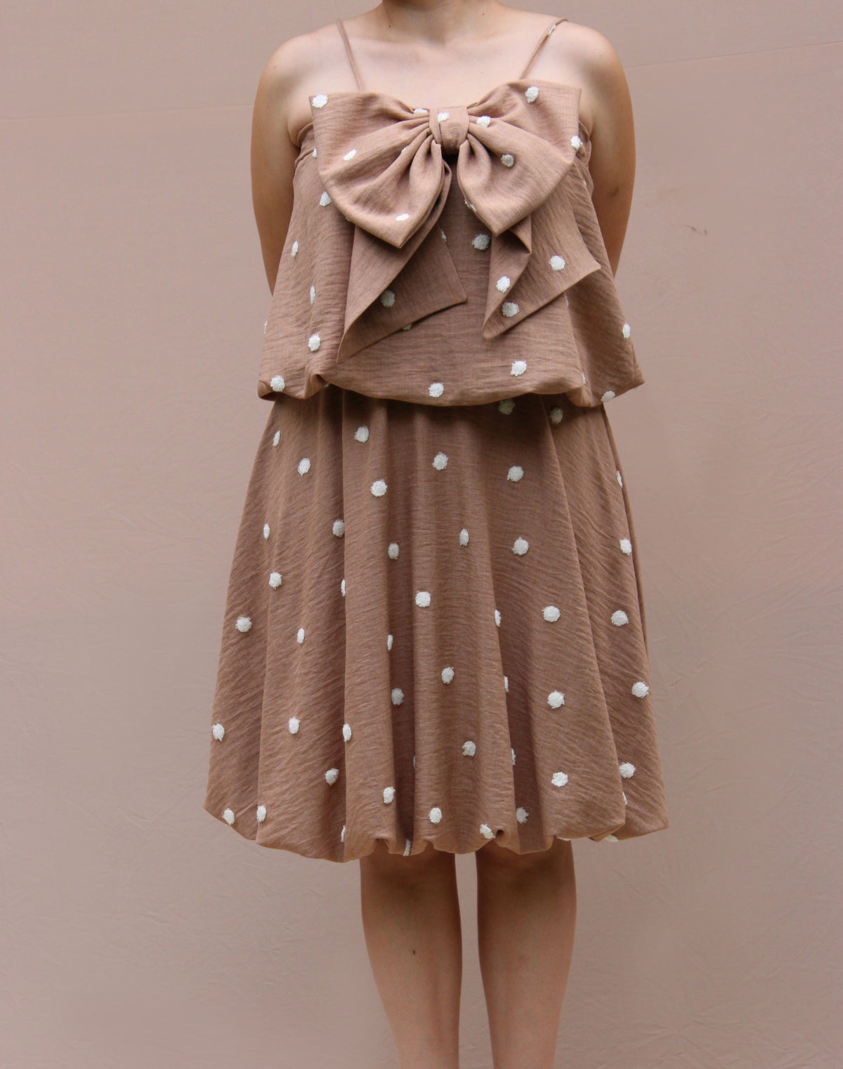 Conjunto Café Polka Dots Falda y Top con Moño