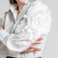 Blusa perlas en brazos