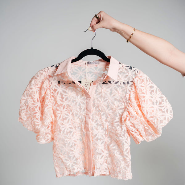 Blusa flores bordadas