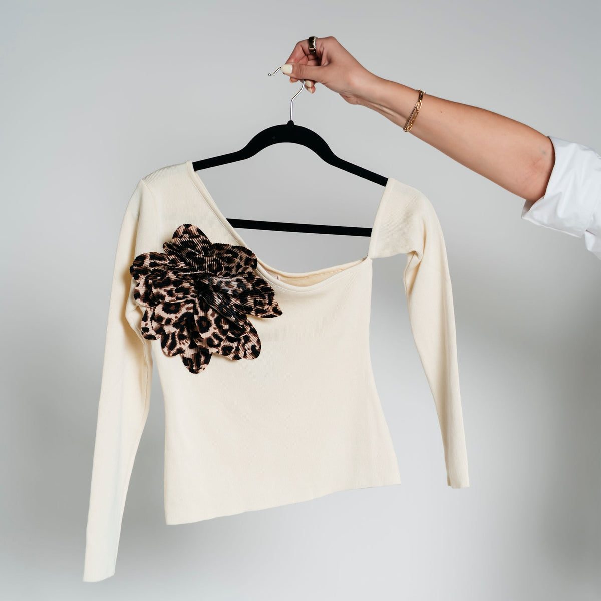 Blusa flor animal print