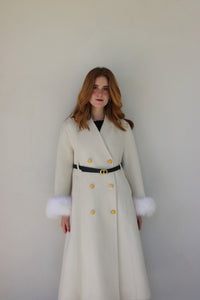 Abrigo Blanco Largo con Puño Fox