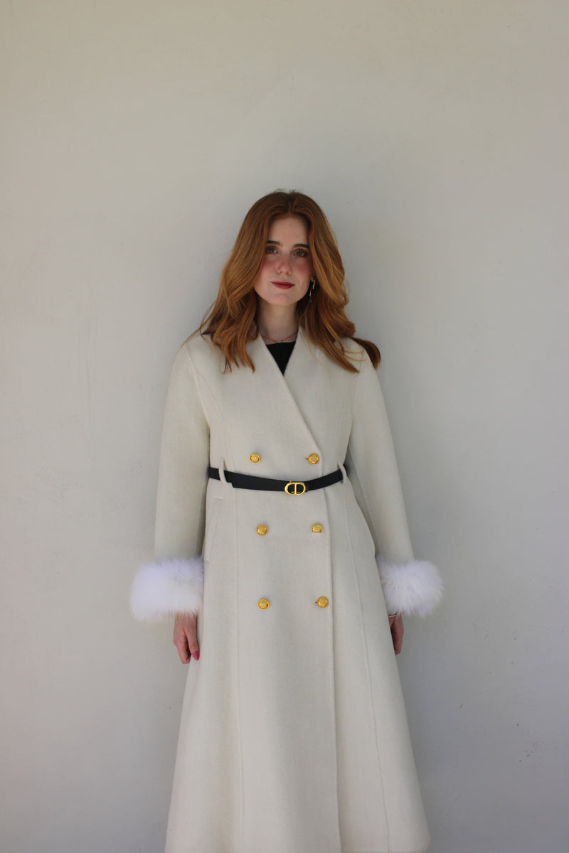 Abrigo Blanco Largo con Puño Fox