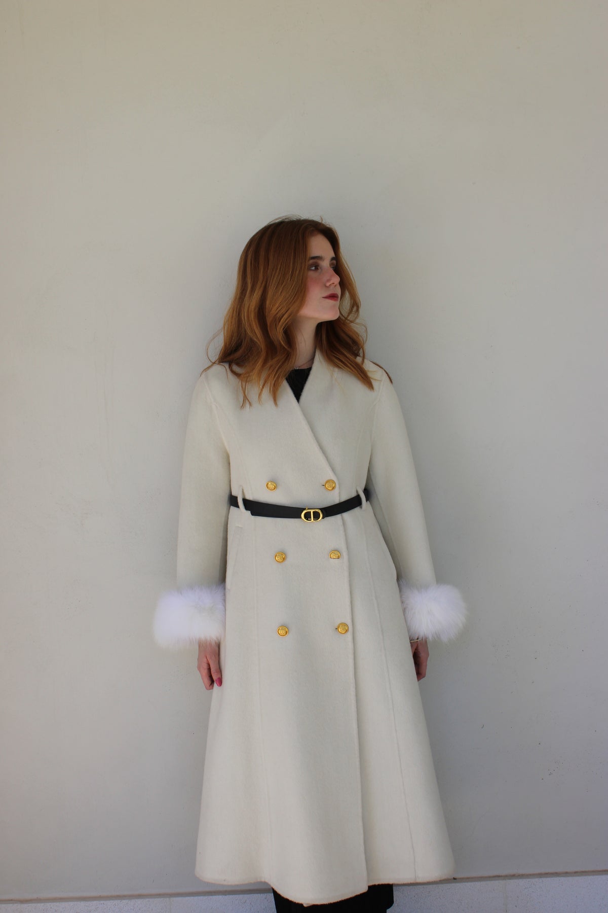 Abrigo Blanco Largo con Puño Fox