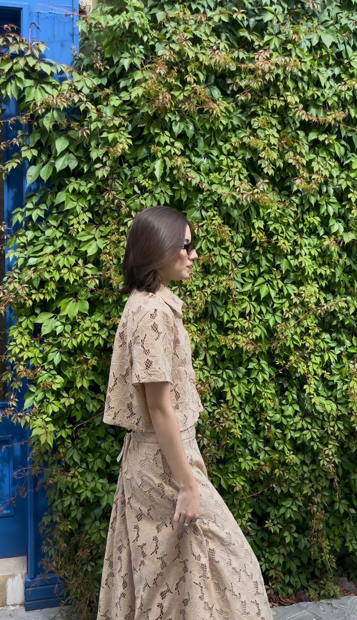 Conjunto  Falda y Blusa de Encaje