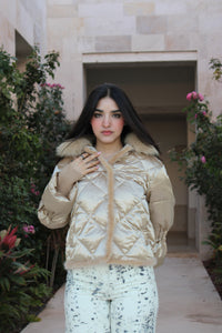 Chamarra Puffer con Fur Dorada