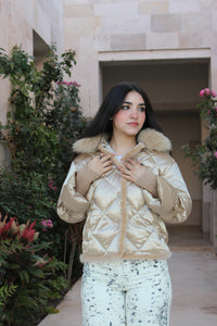 Chamarra Puffer con Fur Dorada
