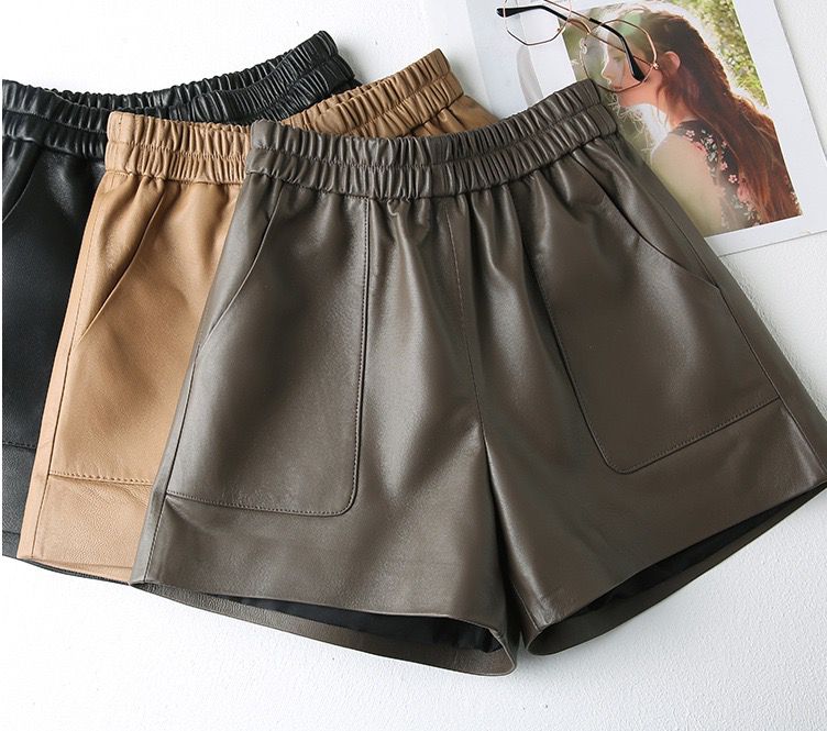 Short piel de cordero