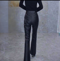 Pantalón negro de piel de cordero