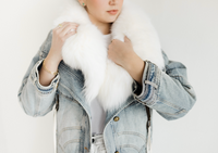 Chaqueta de Mezclilla con Cuello Desprendible Fox