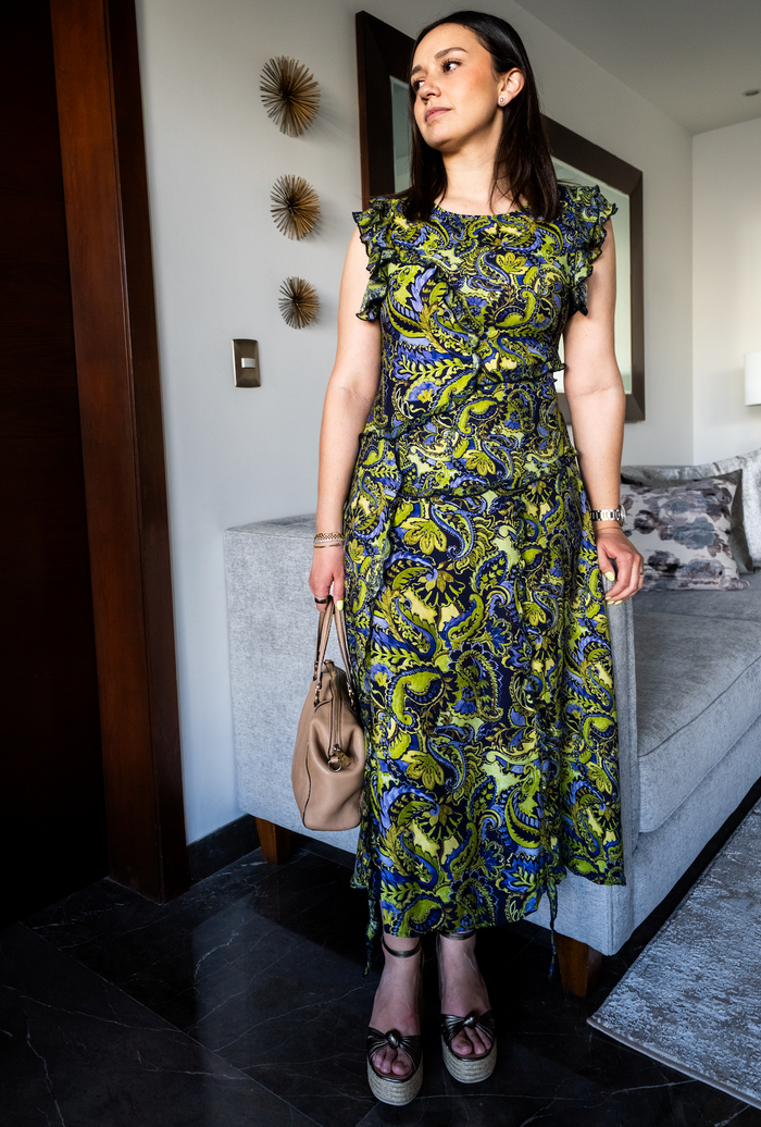 Vestido midi floral verde