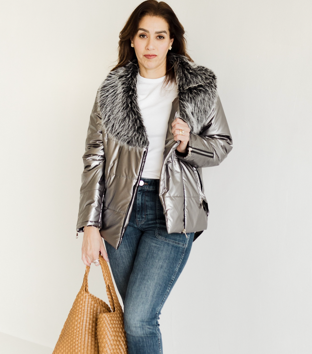Chamarra plateada faux fur