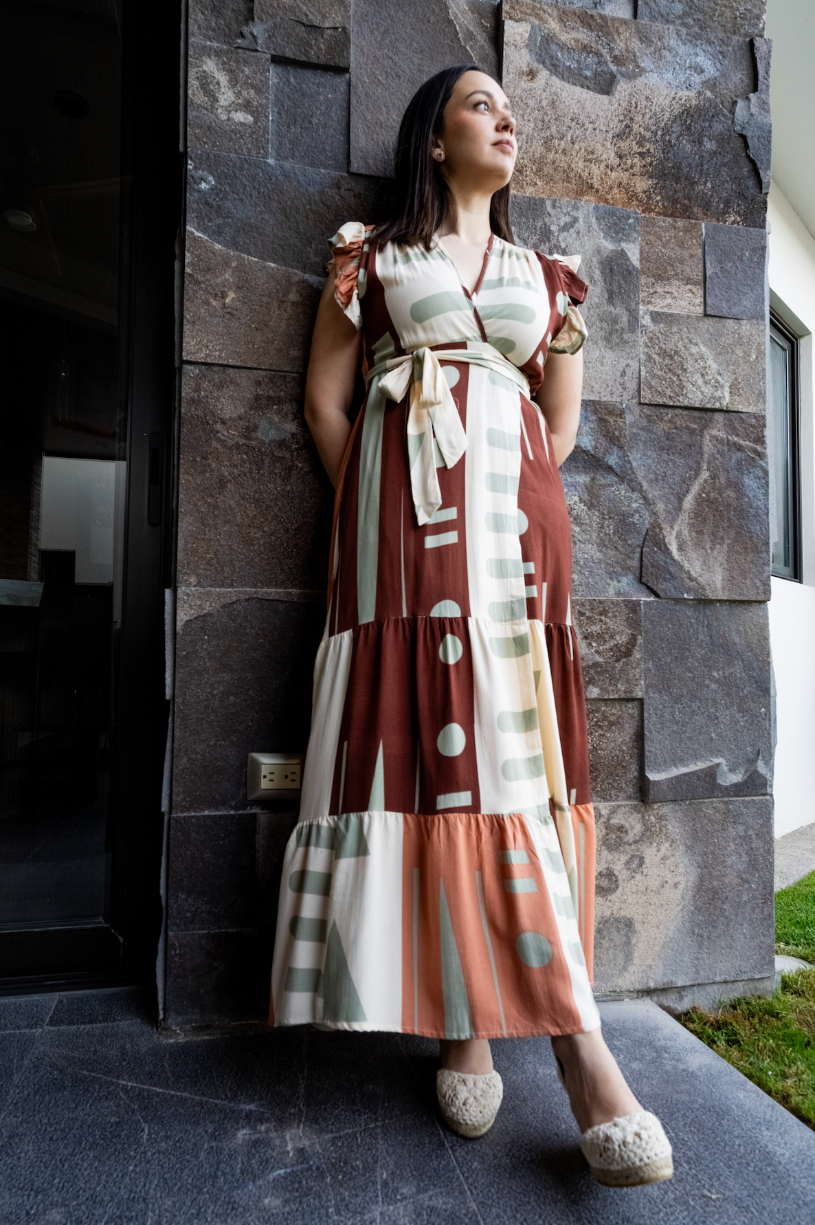 Vestido unitalla café con hueso