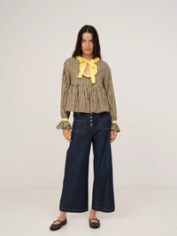 Blusa con rayas amarillas