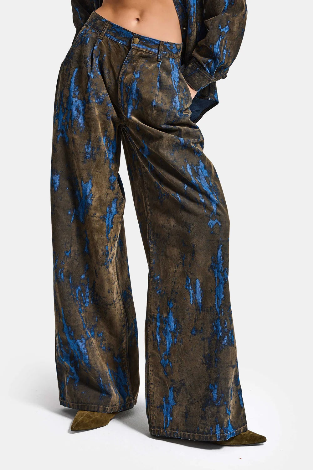 Pantalón seude grunge azul con café